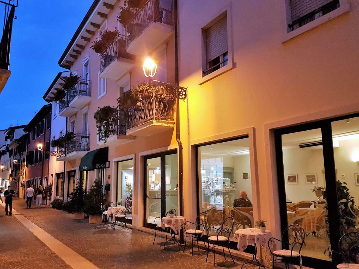 Albergo Fiorita Bardolino Exterior photo